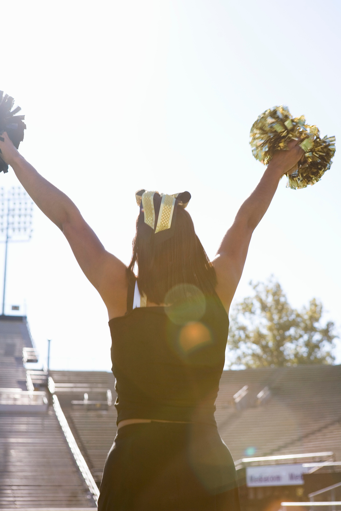 Cheerleader cheering